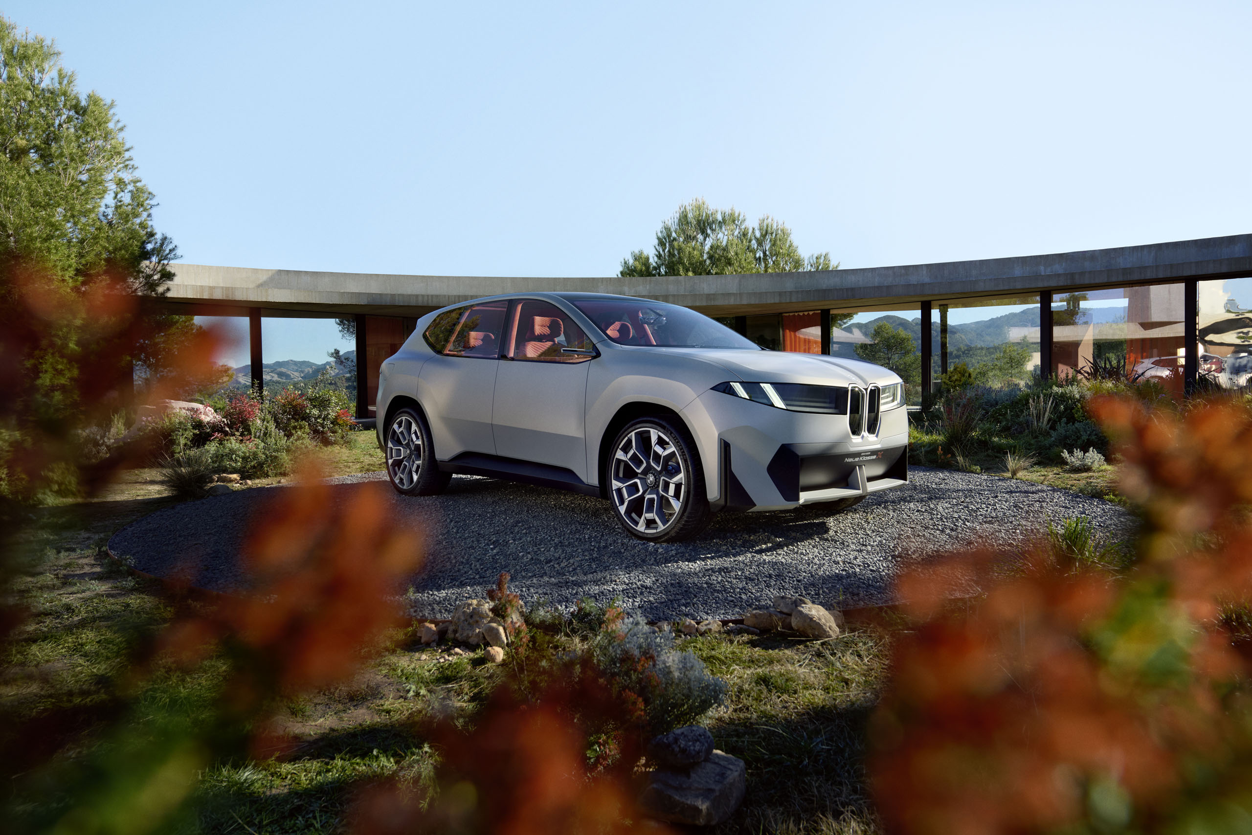 BMW Neue Klasse X Concept Previews the Brand’s Next Electric SUV