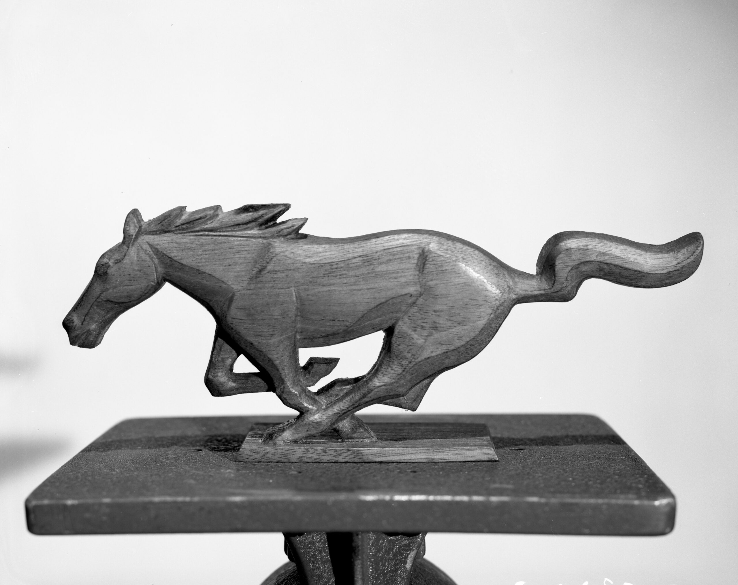 How Ford Settled on the Mustang’s Galloping Emblem