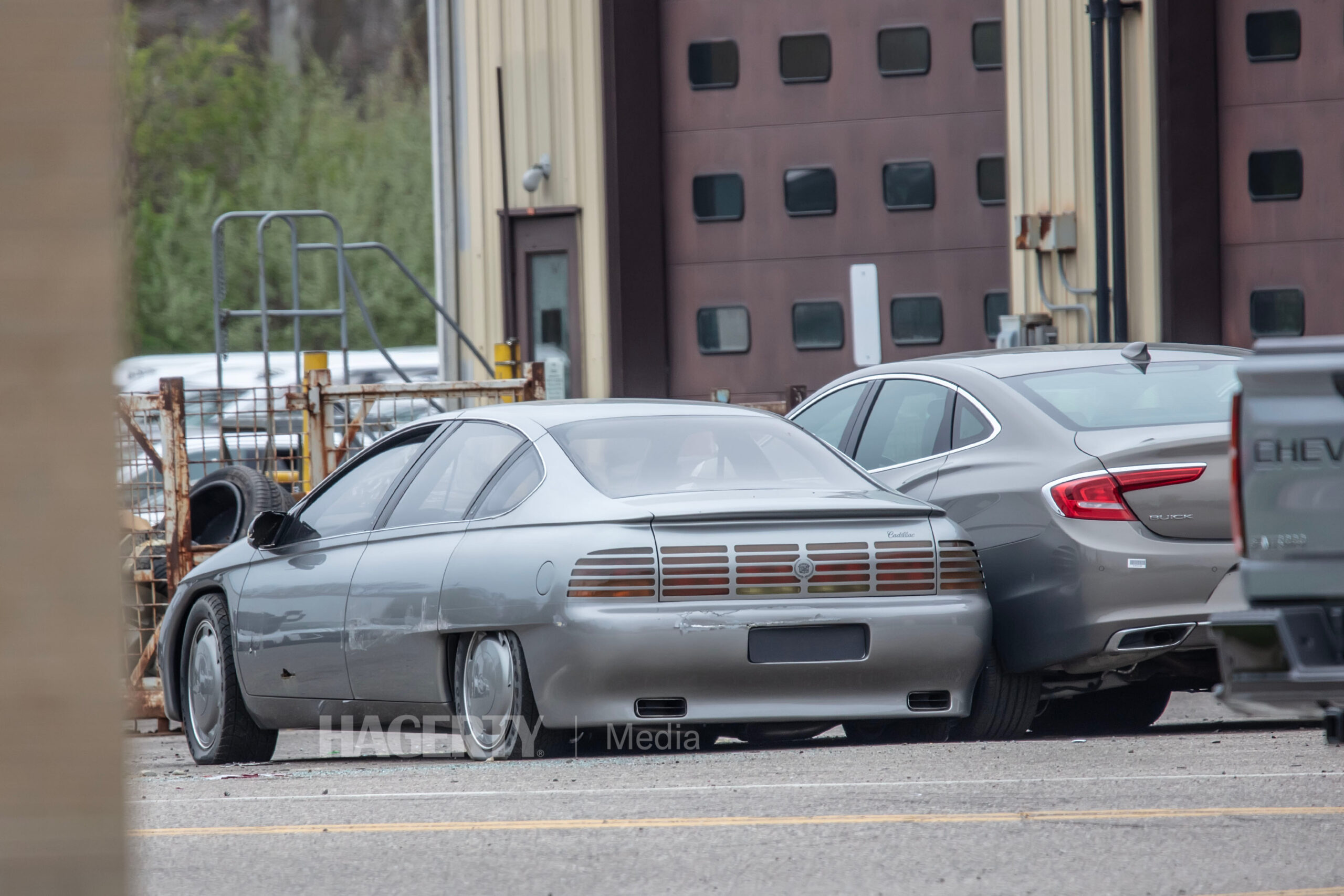 1990 Cadillac Aurora Concept: From Chicago Auto Show to Junkyard